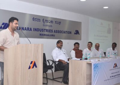 Interactive Session with Dr. Murugesh R Nirani, Hon'ble Minister for Large & Medium Industries, Govt. of Karnataka