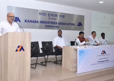 Interactive Session with Dr. Murugesh R Nirani, Hon'ble Minister for Large & Medium Industries, Govt. of Karnataka